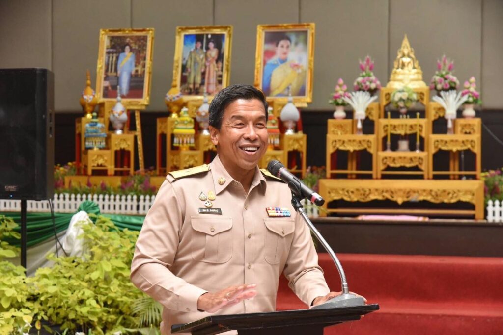 กทม. พร้อมบูรณาการการส่งเสริมพระพุทธศาสนาในทุกด้าน (16 ต.ค.66) เวลา 13.00 น. :... 72 Raider-Reporter.com ข่าวไรเดอร์รีพอร์ตเตอร์ เกาะติดข่าวล่าสุด ทุกเหตุการณ์ ข่าวสังคมการเมือง ข่าวอาชญากรรม ข่าวด่วนวันนี้ Raider-Reporter.com ข่าวไรเดอร์รีพอร์ตเตอร์ เกาะติดข่าวล่าสุด ทุกเหตุการณ์ ข่าวสังคมการเมือง ข่าวอาชญากรรม ข่าวด่วนวันนี้
