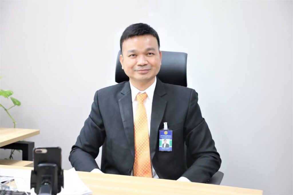 กระทรวงยุติธรรม โดยกรมคุ้มครองสิทธิฯ ร่วมกับ กรมบังคับคดี ตั้งโต๊ะช่วยเหลือแรงงา... 1 Raider-Reporter.com ข่าวไรเดอร์รีพอร์ตเตอร์ เกาะติดข่าวล่าสุด ทุกเหตุการณ์ ข่าวสังคมการเมือง ข่าวอาชญากรรม ข่าวด่วนวันนี้ Raider-Reporter.com ข่าวไรเดอร์รีพอร์ตเตอร์ เกาะติดข่าวล่าสุด ทุกเหตุการณ์ ข่าวสังคมการเมือง ข่าวอาชญากรรม ข่าวด่วนวันนี้