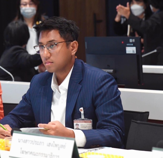 “ปูอัด สส.ก้าวไกล” ปิดปากเงียบ ปม คุกคามทางเพศ ยัน! ไม่ได้ทำ 25 Raider-Reporter.com ข่าวไรเดอร์รีพอร์ตเตอร์ เกาะติดข่าวล่าสุด ทุกเหตุการณ์ ข่าวสังคมการเมือง ข่าวอาชญากรรม ข่าวด่วนวันนี้ Raider-Reporter.com ข่าวไรเดอร์รีพอร์ตเตอร์ เกาะติดข่าวล่าสุด ทุกเหตุการณ์ ข่าวสังคมการเมือง ข่าวอาชญากรรม ข่าวด่วนวันนี้
